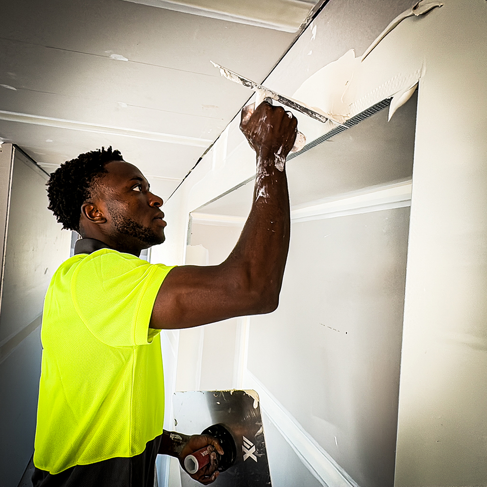 Buy PlasterX® Aluminium Hawk with MegaGrip® Handle x 300mm
